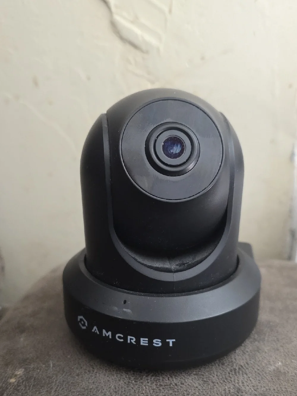 Crest Black PTZ Indoor Dome Webcam with Rotating Lens